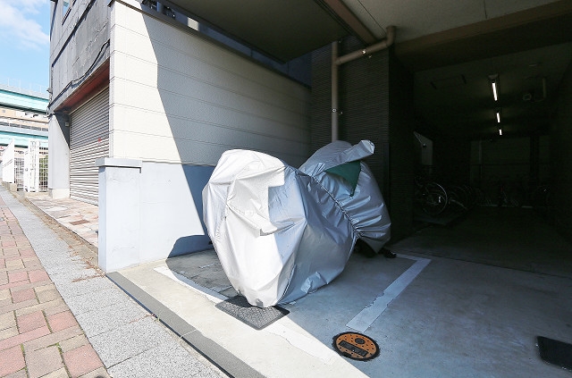 バイク置き場あります