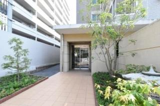 オートロック付きです。