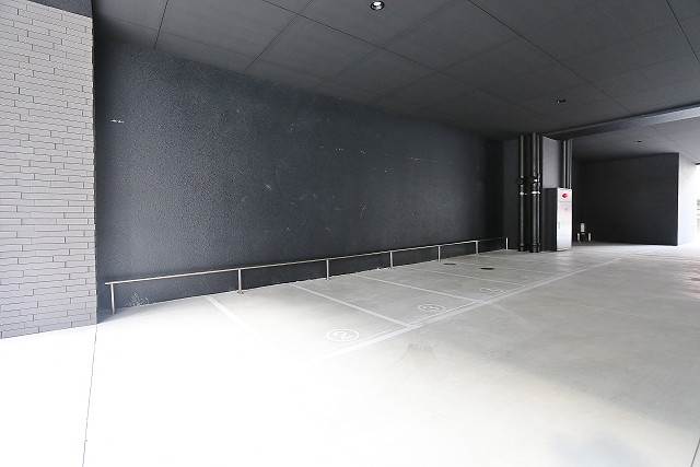 バイクも停めれます