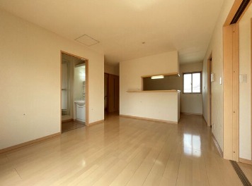 広々リビングでゆったりくつろげます