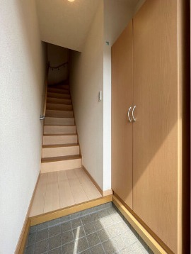 玄関も十分な広さです