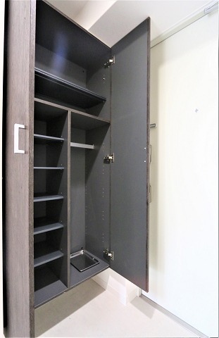 開放感のある玄関ですね