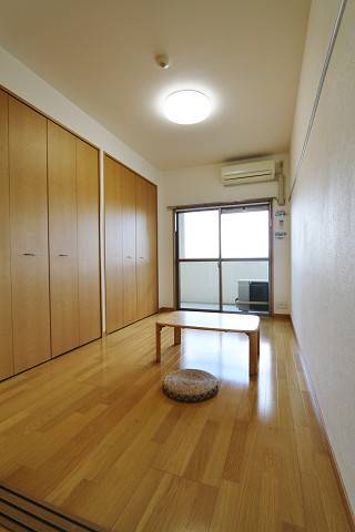 エアコン完備で年中快適です