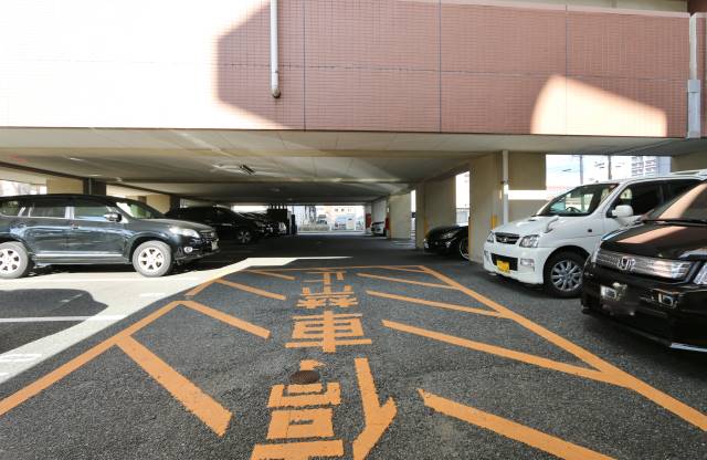 敷地内駐車場あります