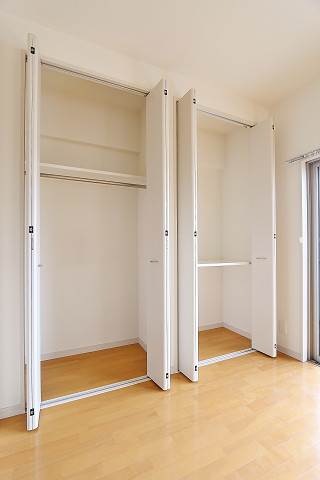 荷物の多い方も安心の収納量ですね