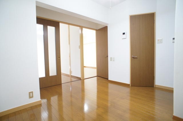 ペット飼育可能なお部屋です。