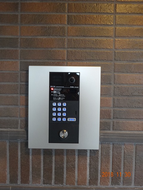 TVモニターはもちろん、タッチキーでとっても便利です。