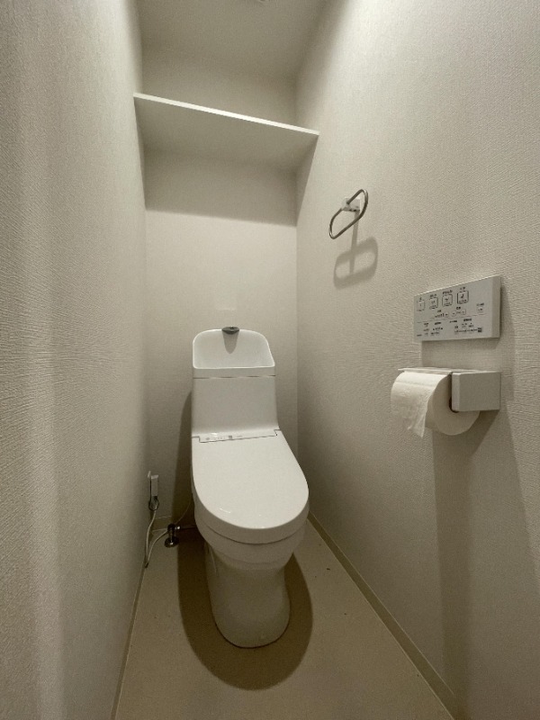 温水洗浄便座付きです