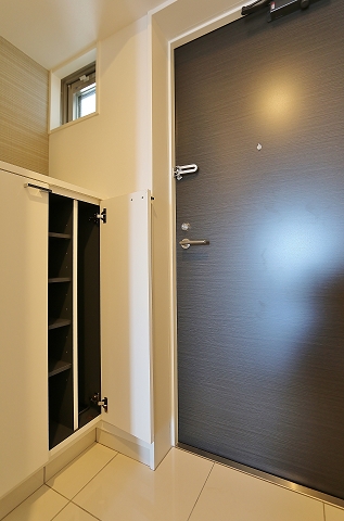 毎日出迎える玄関です