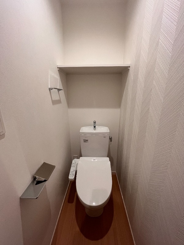 もちろんウォシュレットつき