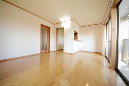 12畳の広々したリビングですね