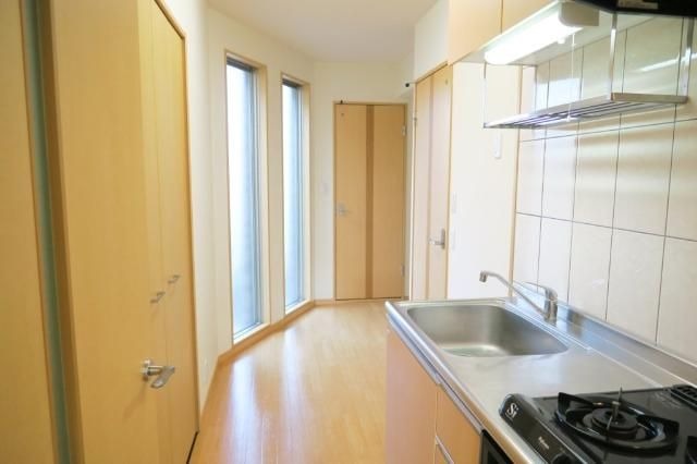 キッチンスペースも広々使えます。