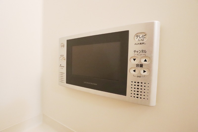 嬉しい浴室TV付きです。