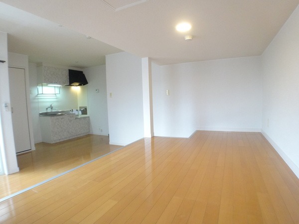 明るいお部屋です。