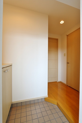 開放感のある明るい玄関ですね