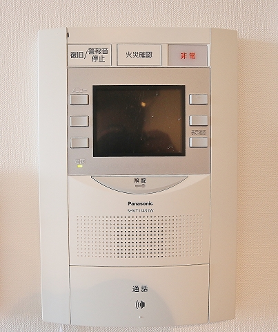 TVモニターフォンで女性の方も安心です