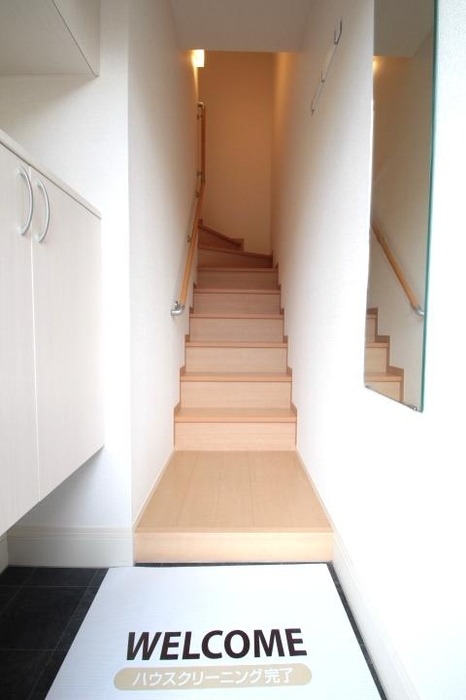 玄関はこんな感じです。