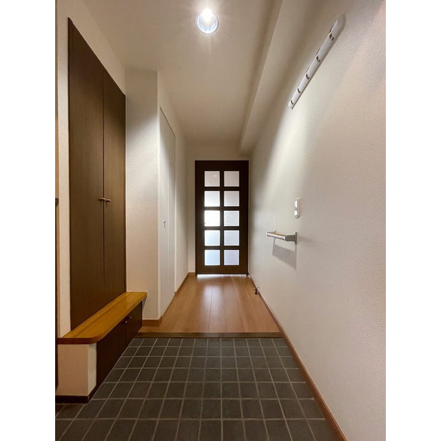 開放感のあるスッキリとした玄関