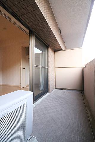 洗濯物はこちらでどうぞ。