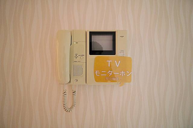 モニターホンで安心です。