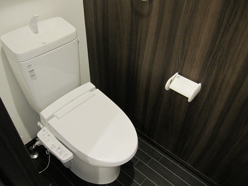 清潔感のあるトイレですね。