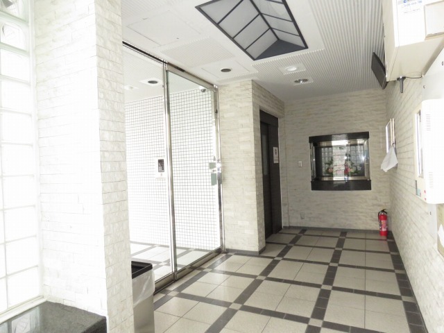 キレイにされてあるエントランスです