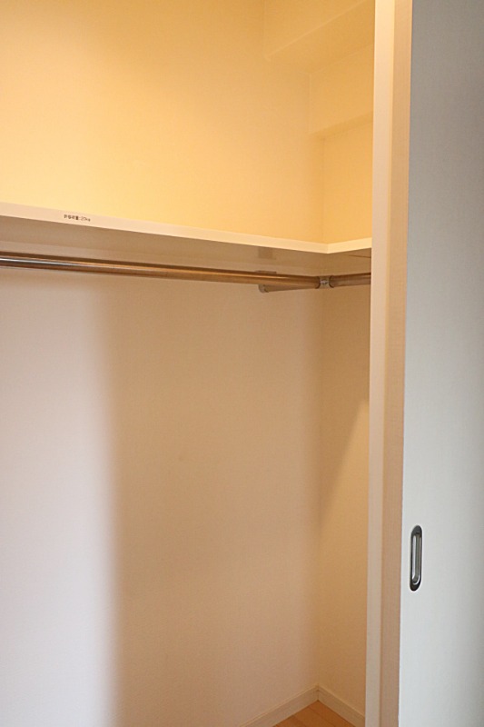 ロングコートもかけられます。