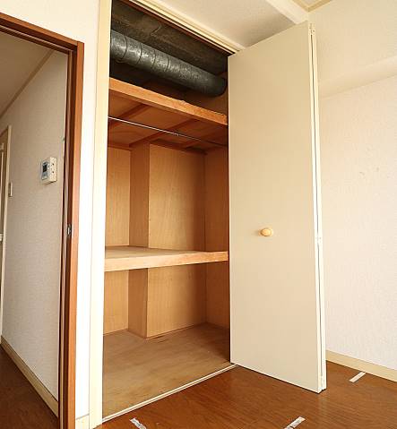 お荷物か多い方でも安心の収納です