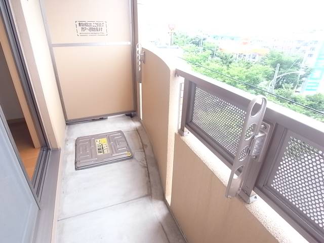 洗濯物たくさん干せます。