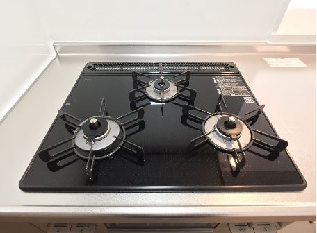 3口コンロでお料理も捗りそうですね