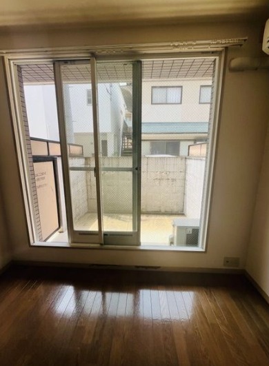 お洗濯物はこちらでどうぞ。