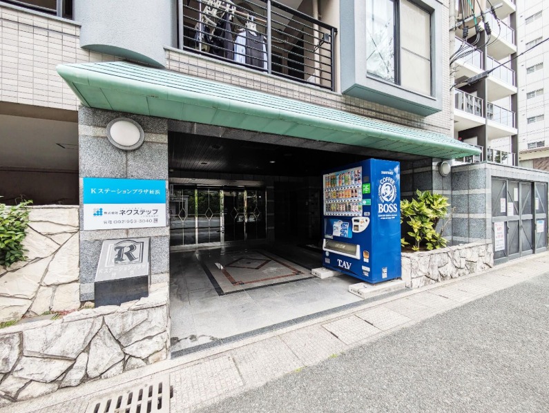 開放感のあるエントランスです