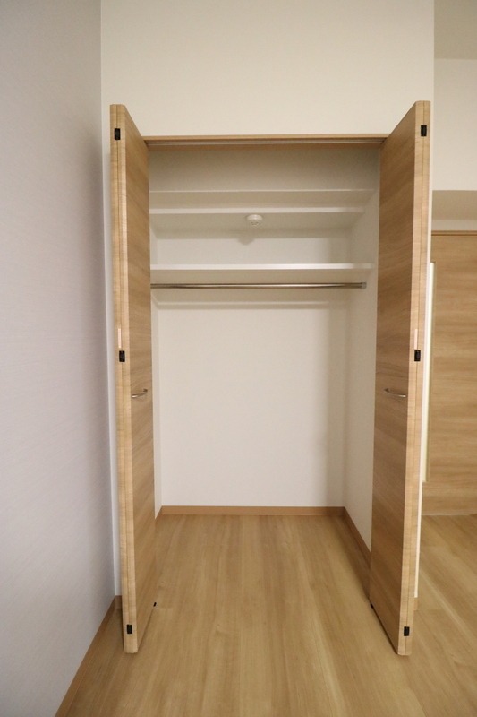 お洋服が多い方でも楽々収納できます