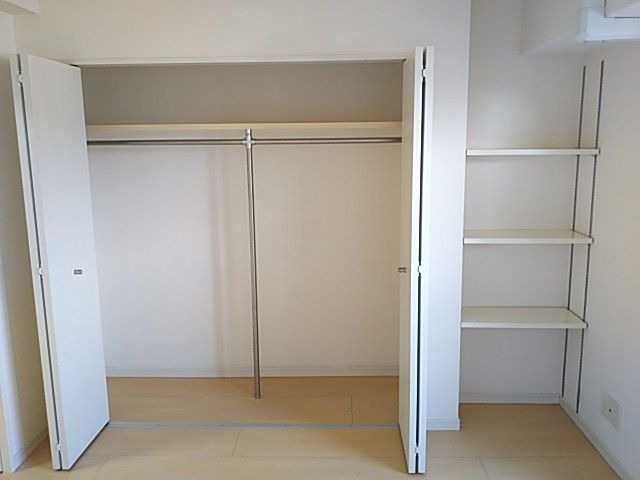 広い収納で荷物の多い方でも安心です(^^)/