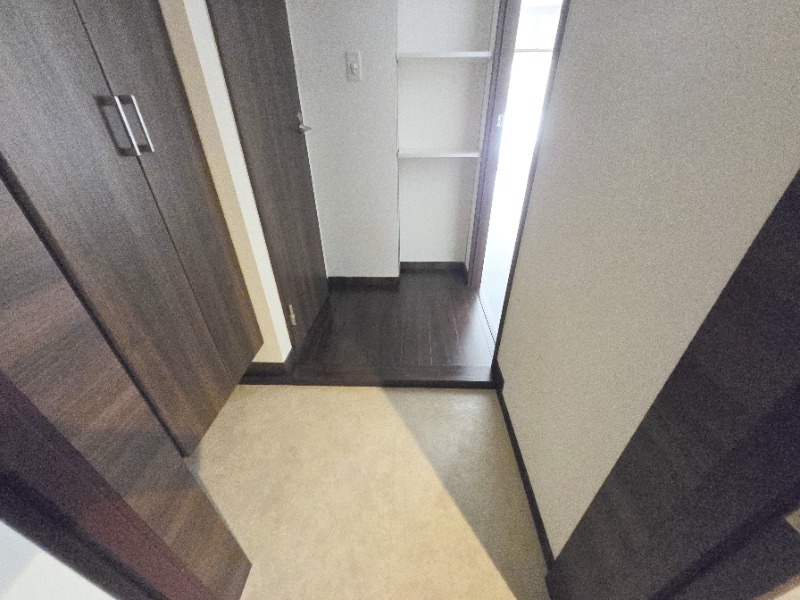 玄関収納やシューズBOXがあると便利ですね