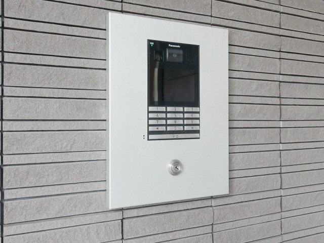 オートロックでセキュリティーもバッチリ