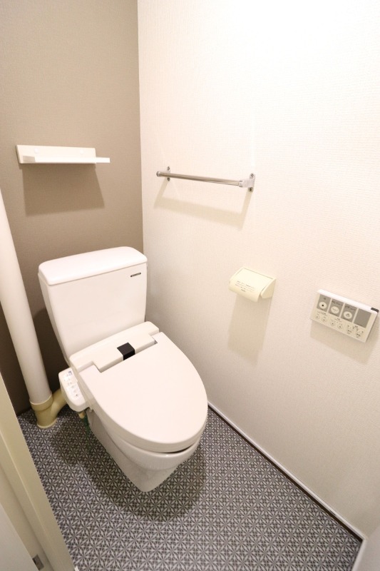 温水洗浄便座付きです