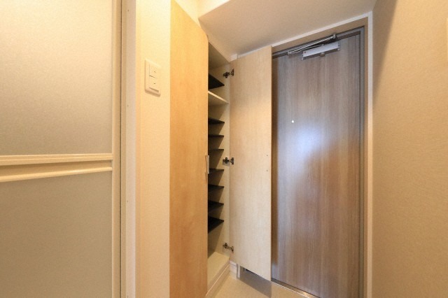 玄関収納もばっちりです