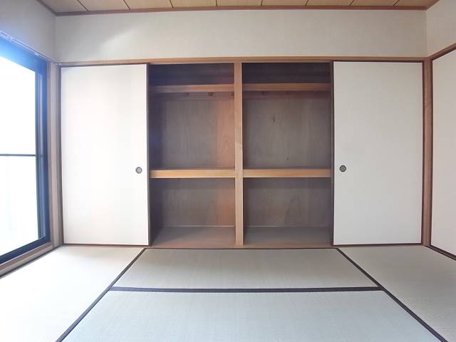 広々とした収納です