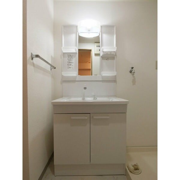 独立洗面台は嬉しいですね