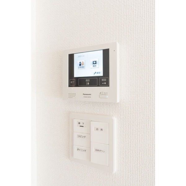 外の様子が見えて安心です。