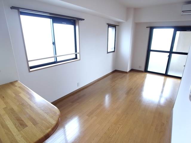 日当たり良好のお部屋ですね