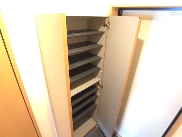 シューズボックスも完備。