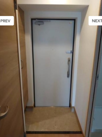 玄関も充分な広さです