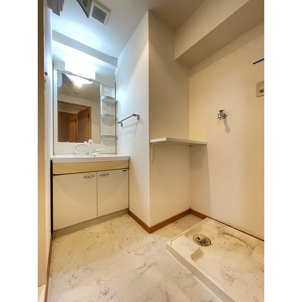 朝の身支度はこちらで