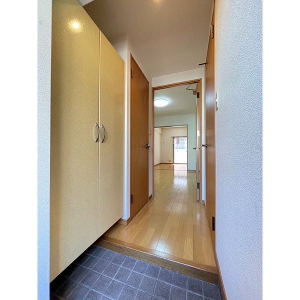 シューズボックスも充実しております