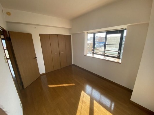 お洋服が多い方でも安心の収納力