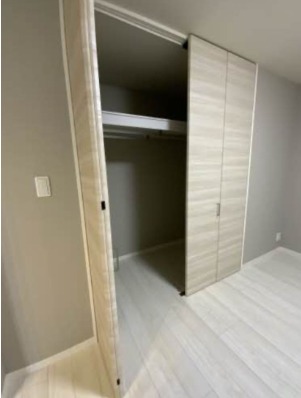 お洋服が多い方でも安心の収納力