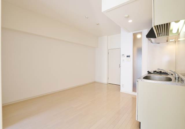 ２人でも十分広い８．５帖リビングです