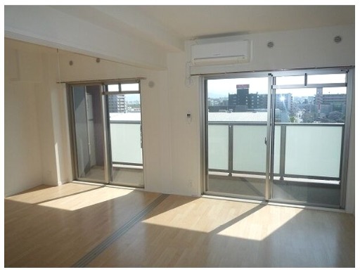 日差しが入ってとても明るいですね